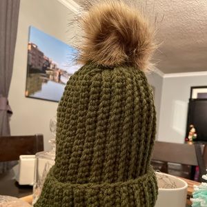 crochet hat with faux fur pom pom